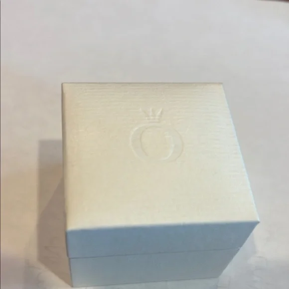 Pandora Silver Heart Accent Charm with Blue Highlights - Picture 4 of 4